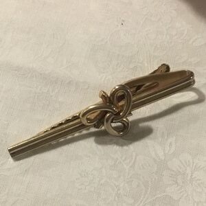 Hickok Brand Goldtone Tie Clip